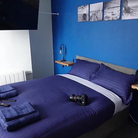 מלון The White Swan *